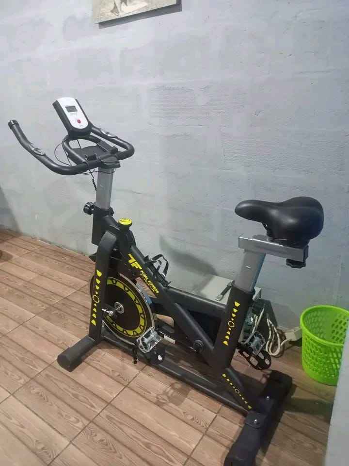 Alat Fitness Multifungsi